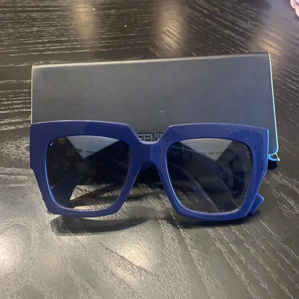 Blue fendi sunglasses